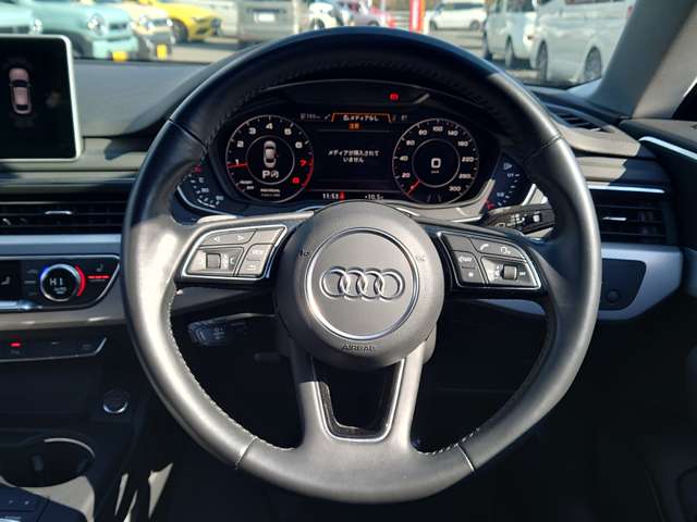 アウディ Ａ５　スポーツバック ４５ ＴＦＳＩ クワトロ スポーツ ４ＷＤ H30年 (中国) 99