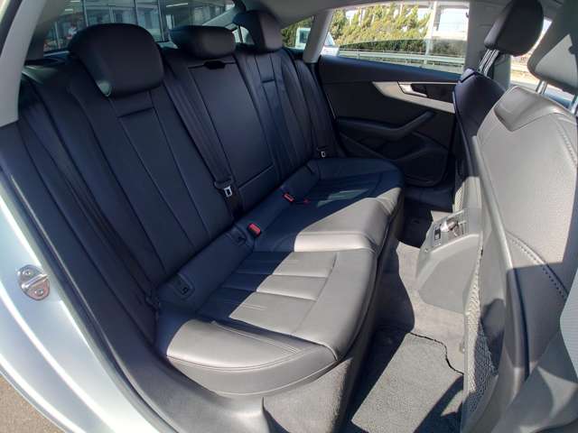 アウディ Ａ５　スポーツバック ４５ ＴＦＳＩ クワトロ スポーツ ４ＷＤ H30年 (中国) 99