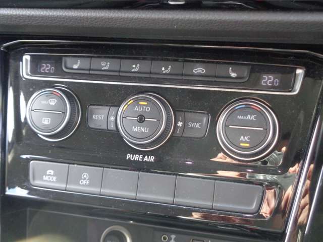 フォルクスワーゲン ゴルフトゥーラン ＴＳＩ　ハイライン H28年 (中国) 99