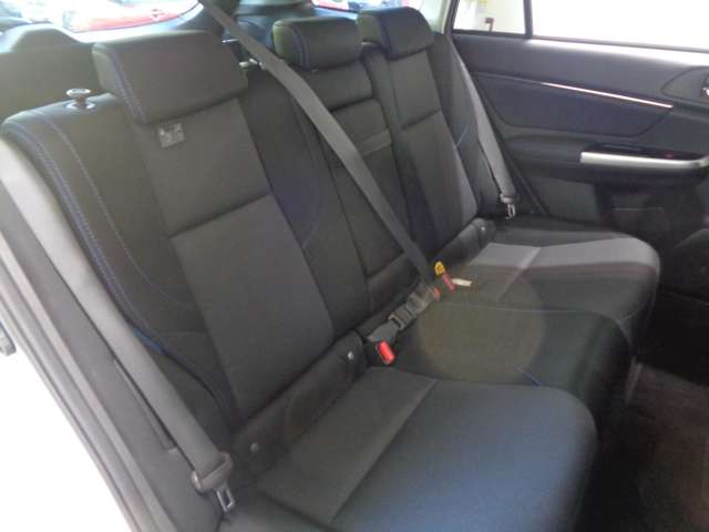 スバル レヴォーグ １．６ ＧＴ－Ｓ アイサイト ４ＷＤ H29年 (中国) 99