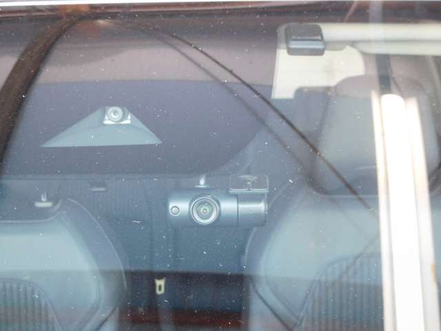 日産 ノートオーラ １．２ Ｇ レザーエディション R6年 (九州・沖縄) 99