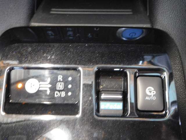 日産 リーフ Ｇ H30年 (九州・沖縄) 99