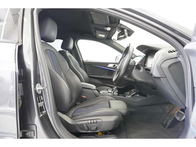 ＢＭＷ １シリーズ １１８Ｄ Ｍスポーツ エディション ジョイ プラス ディーゼルターボ R3年 (近畿) 99