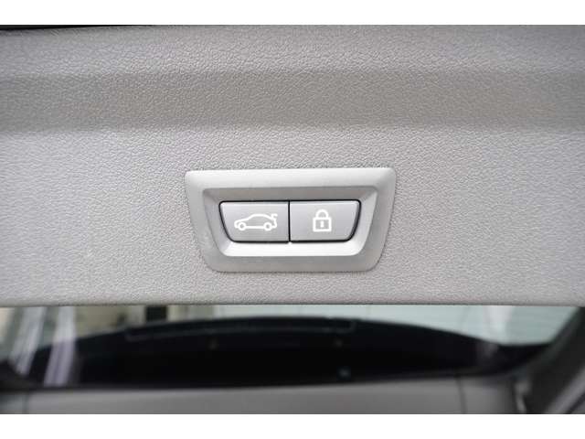 ＢＭＷ １シリーズ １１８Ｄ Ｍスポーツ エディション ジョイ プラス ディーゼルターボ R3年 (近畿) 99