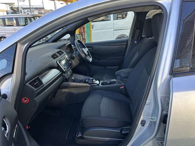 日産 リーフ Ｘ R1年 (東海) 99