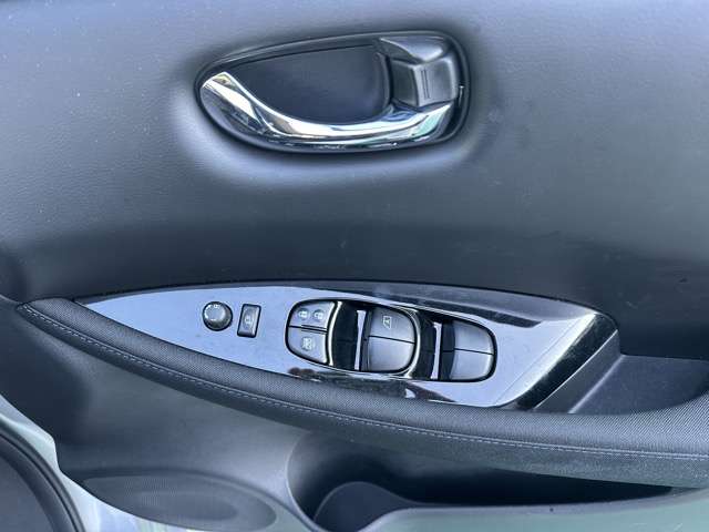 日産 リーフ Ｘ R1年 (東海) 99