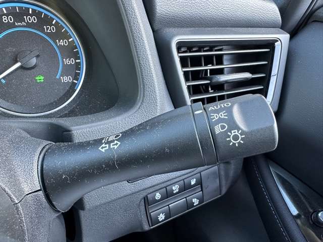 日産 リーフ Ｘ R1年 (東海) 99