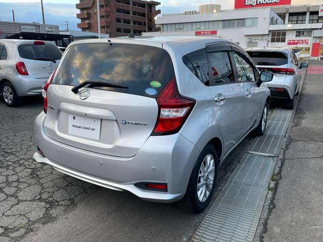 日産 ノート １．２ Ｅ－ＰＯＷＥＲ Ｘ ＦＯＵＲ ４ＷＤ R1年 (東北) 99