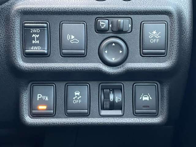 日産 ノート １．２ Ｅ－ＰＯＷＥＲ Ｘ ＦＯＵＲ ４ＷＤ R1年 (東北) 99