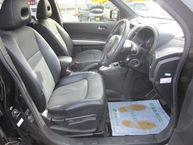 日産 エクストレイル ２．０ ２０Ｘ ４ＷＤ H24年 (関東) 99