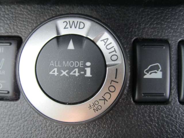 日産 エクストレイル ２．０ ２０Ｘ ４ＷＤ H24年 (関東) 99