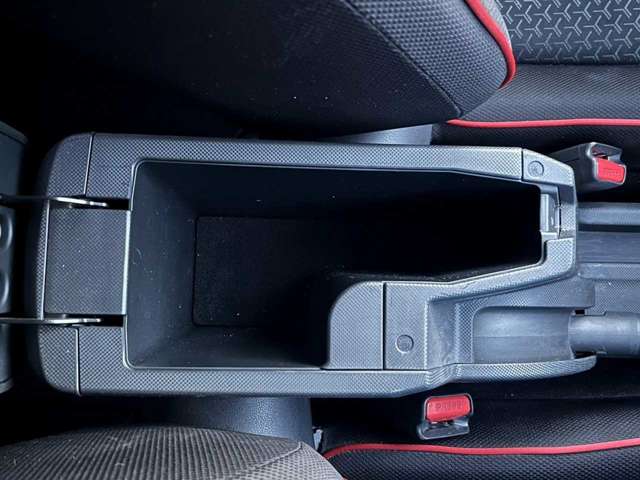 トヨタ ライズ １．０ Ｚ ４ＷＤ R2年 (北海道) 99