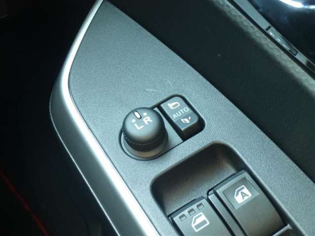 トヨタ ルーミー １．０ カスタム Ｇ－Ｔ R3年 (東北) 99