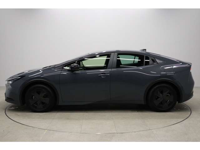 トヨタ プリウス １．８ Ｕ R5年 (東海) 99