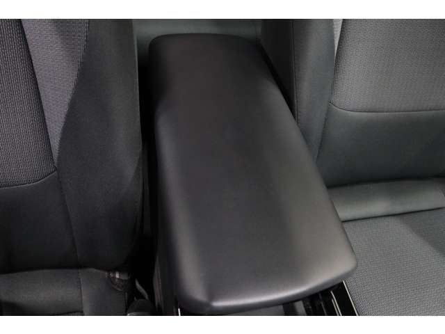 トヨタ プリウス １．８ Ｕ R5年 (東海) 99