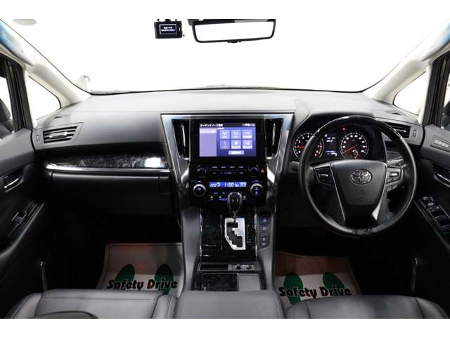 トヨタ アルファード ２．５ Ｓ Ｃパッケージ R5年 (東海) 99