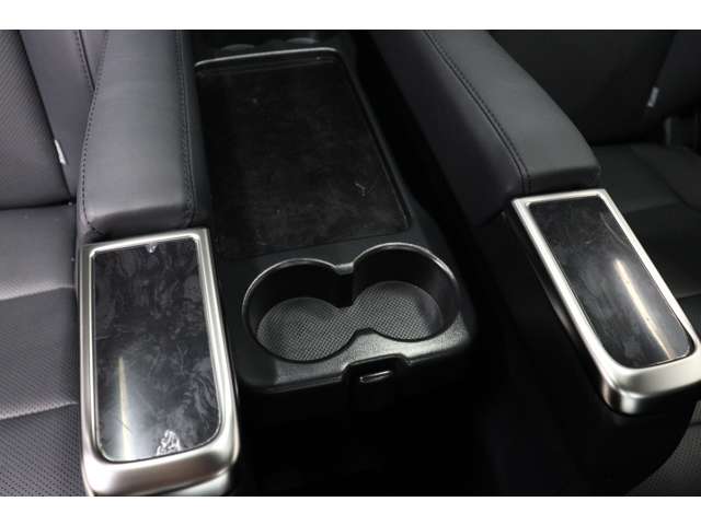 トヨタ アルファード ２．５ Ｓ Ｃパッケージ R5年 (東海) 99