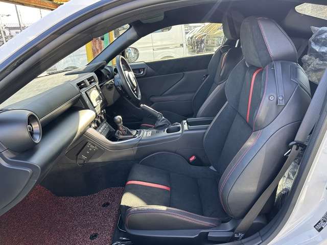 スバル ＢＲＺ ２．４ Ｓ R5年 (東海) 99