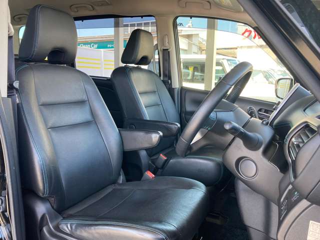 日産 セレナ ２．０ ＡＵＴＥＣＨ Ｖパッケージ ４ＷＤ H30年 (東北) 99