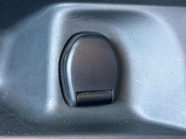 日産 セレナ ２．０ ＡＵＴＥＣＨ Ｖパッケージ ４ＷＤ H30年 (東北) 99