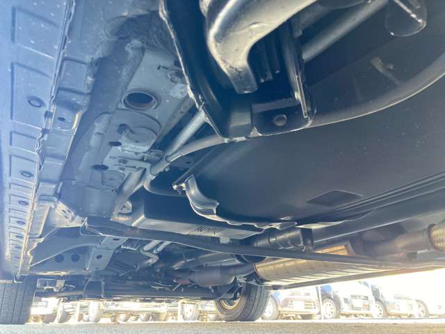 日産 セレナ ２．０ ＡＵＴＥＣＨ Ｖパッケージ ４ＷＤ H30年 (東北) 99