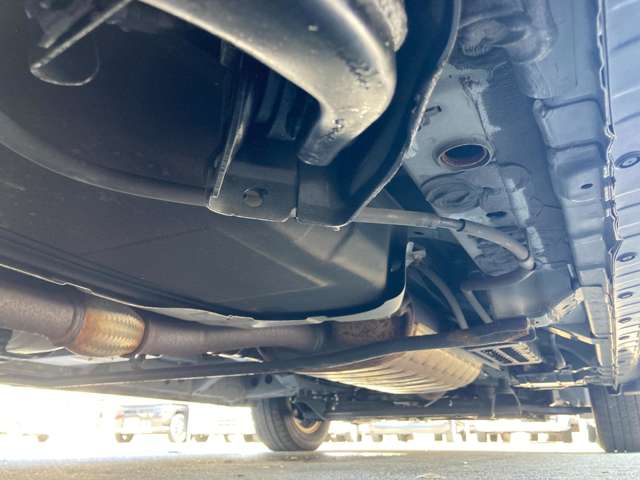 日産 セレナ ２．０ ＡＵＴＥＣＨ Ｖパッケージ ４ＷＤ H30年 (東北) 99