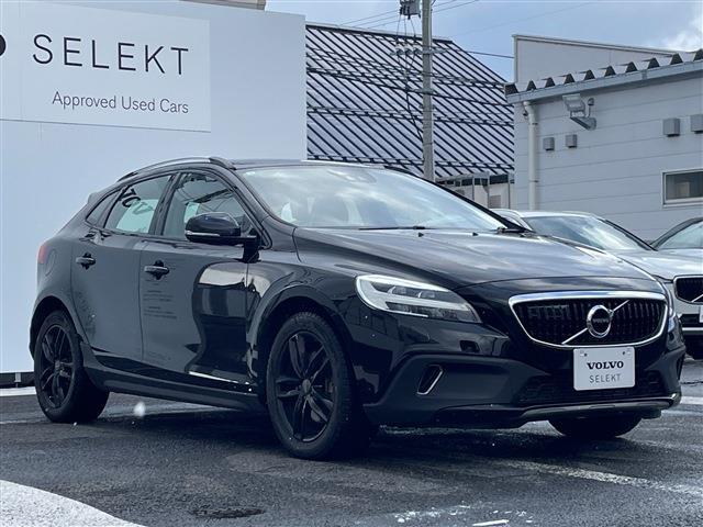 ボルボ Ｖ４０クロスカントリー Ｄ４ ダイナミック エディション ディーゼルターボ R1年 (東北) 99