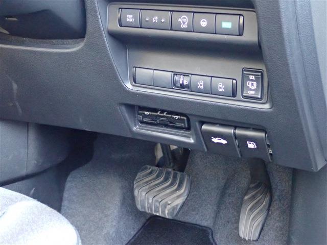 日産 セレナ ２．０ ハイウェイスターＶ R5年 (関東) 99