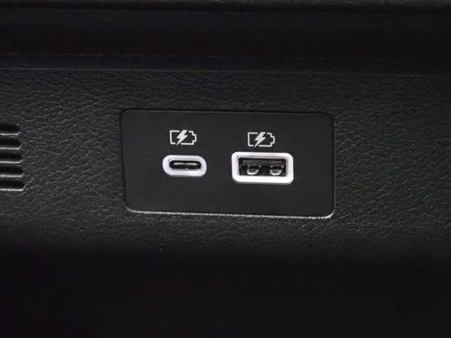 日産 セレナ ２．０ ハイウェイスターＶ R5年 (関東) 99