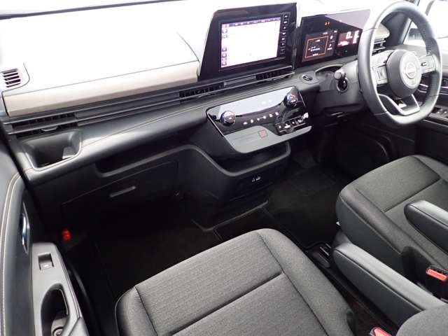 日産 セレナ ２．０ ハイウェイスターＶ R5年 (関東) 99