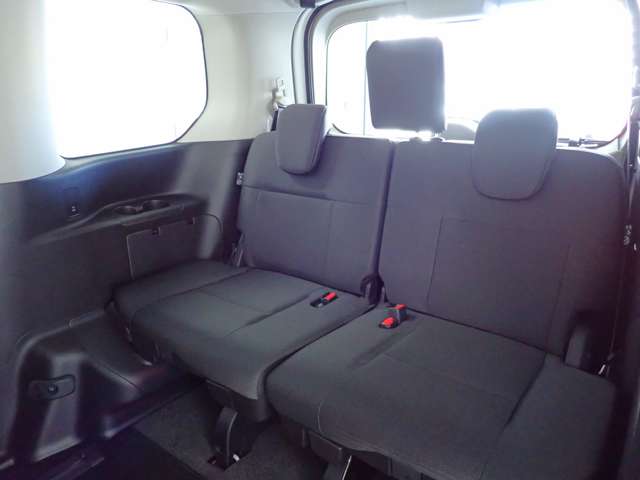 日産 セレナ ２．０ ハイウェイスターＶ R5年 (関東) 99