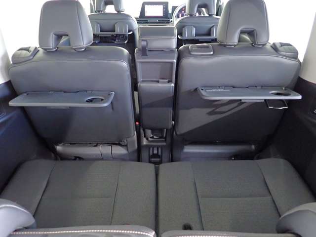 日産 セレナ ２．０ ハイウェイスターＶ R5年 (関東) 99