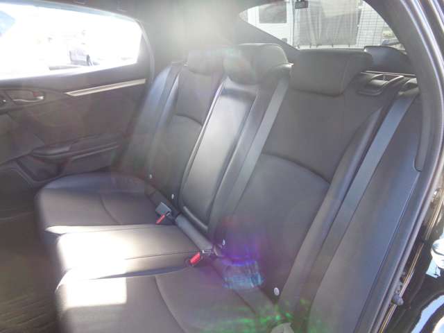 ホンダ シビック １．５ R3年 (中国) 99