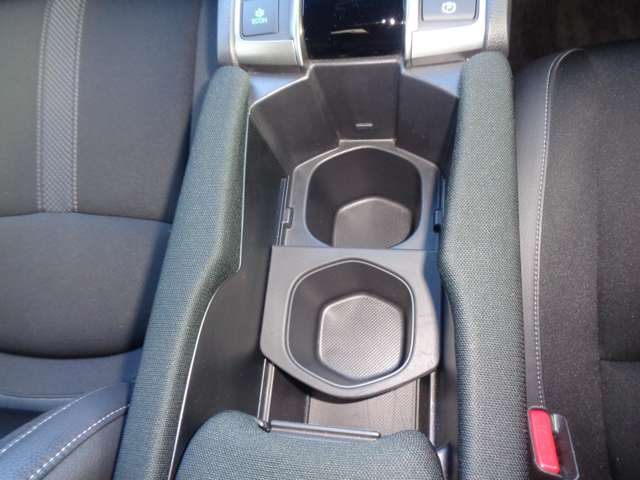 ホンダ シビック １．５ R3年 (中国) 99