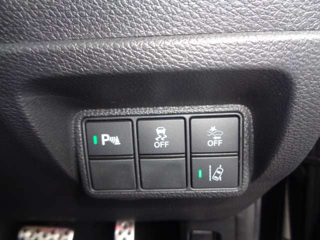 ホンダ シビック １．５ R3年 (中国) 99