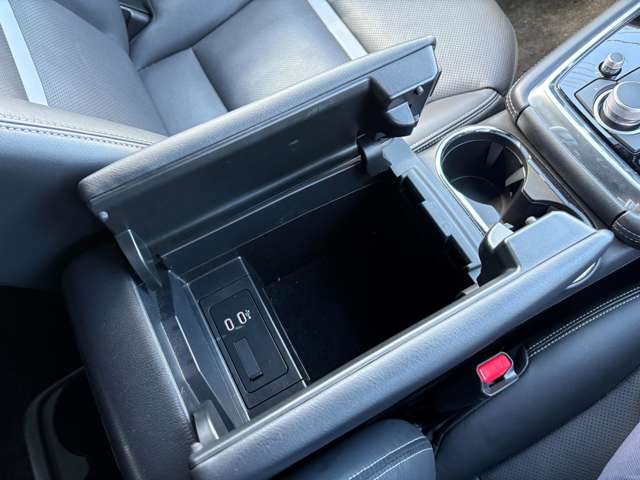 マツダ ＣＸ−８ ２．２ ＸＤ スポーツ アピアランス ディーゼルターボ R5年 (中国) 99