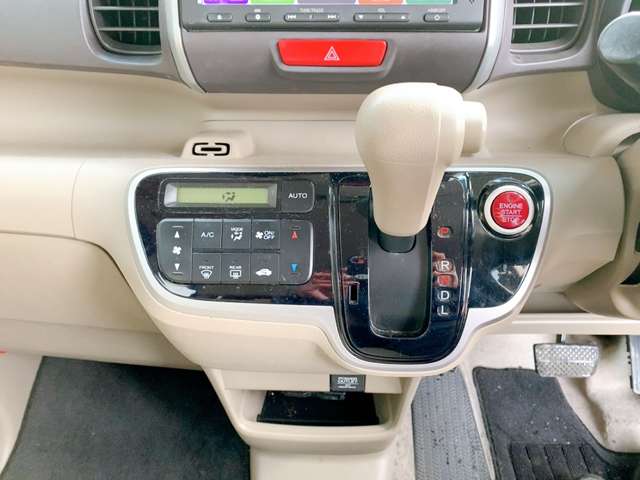 ホンダ Ｎ　ＢＯＸ ６６０ Ｇ Ｌパッケージ H26年 (九州・沖縄) 99