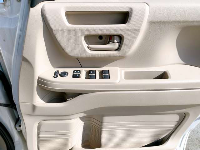 ホンダ Ｎ　ＢＯＸ ６６０ Ｇ ホンダセンシング H30年 (九州・沖縄) 99