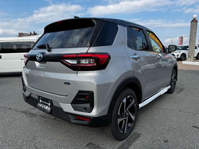 トヨタ ライズ　ハイブリッド ハイブリッド １．２ Ｚ R7年 (九州・沖縄) 99