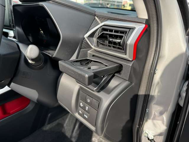 トヨタ ライズ　ハイブリッド ハイブリッド １．２ Ｚ R7年 (九州・沖縄) 99