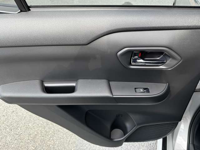 トヨタ ライズ　ハイブリッド ハイブリッド １．２ Ｚ R7年 (九州・沖縄) 99