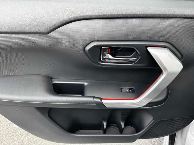 トヨタ ライズ　ハイブリッド ハイブリッド １．２ Ｚ R7年 (九州・沖縄) 99