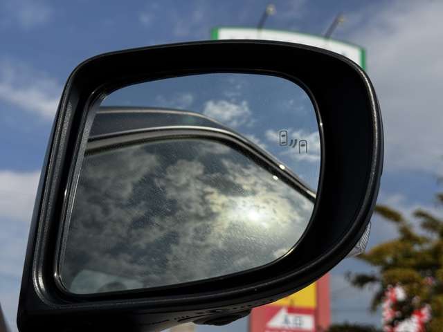 トヨタ ライズ　ハイブリッド ハイブリッド １．２ Ｚ R7年 (九州・沖縄) 99