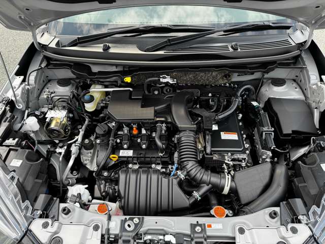 トヨタ ライズ　ハイブリッド ハイブリッド １．２ Ｚ R7年 (九州・沖縄) 99