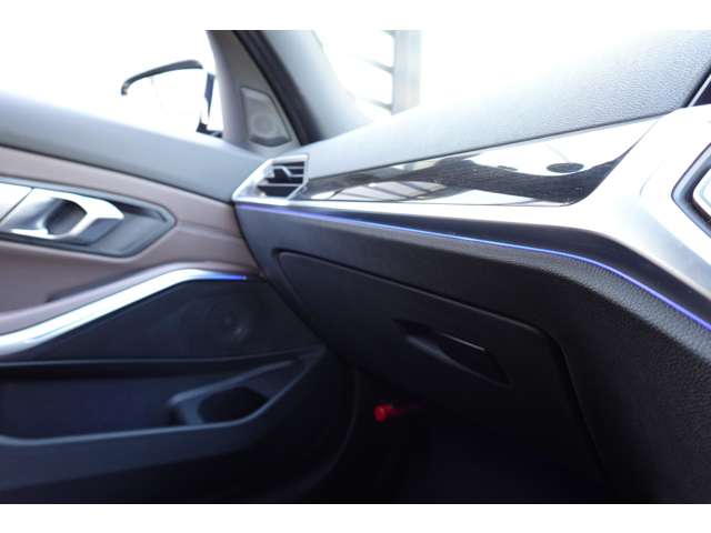 ＢＭＷ ３シリーズ ３２０Ｄ Ｘドライブ Ｍスポーツ ディーゼルターボ ４ＷＤ R3年 (近畿) 99