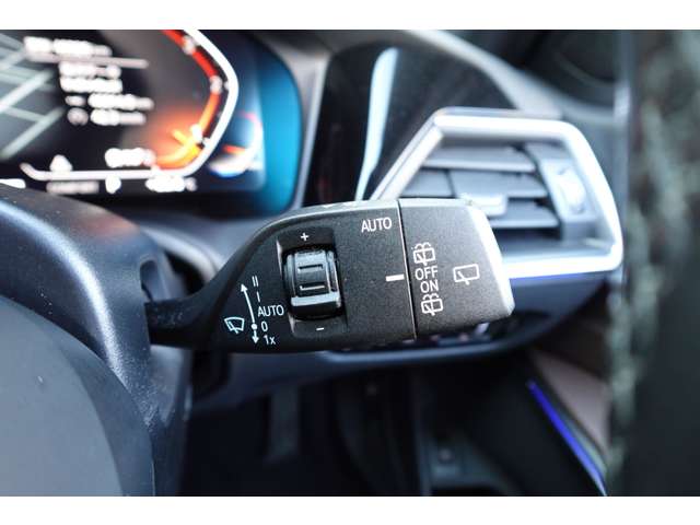 ＢＭＷ ３シリーズ ３２０Ｄ Ｘドライブ Ｍスポーツ ディーゼルターボ ４ＷＤ R3年 (近畿) 99