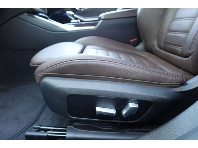 ＢＭＷ ３シリーズ ３２０Ｄ Ｘドライブ Ｍスポーツ ディーゼルターボ ４ＷＤ R3年 (近畿) 99