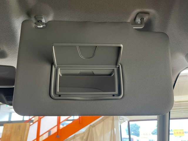 スズキ スペーシア　ギア ６６０ カスタム ハイブリッド ＸＳターボ ４ＷＤ R5年 (北海道) 99