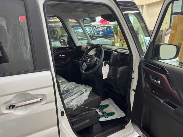 スズキ スペーシア　ギア ６６０ カスタム ハイブリッド ＸＳターボ ４ＷＤ R5年 (北海道) 99