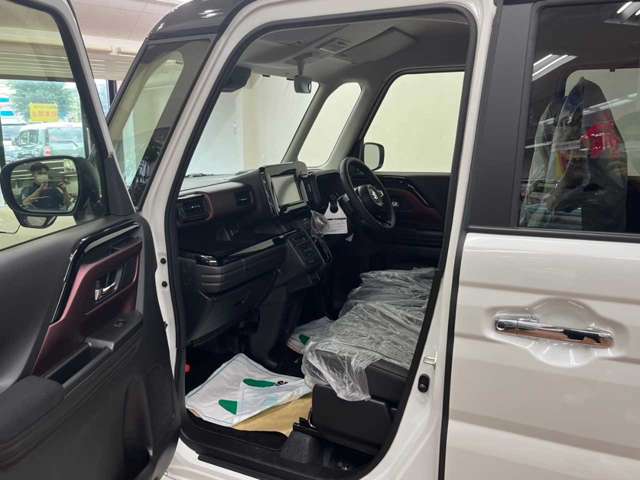 スズキ スペーシア　ギア ６６０ カスタム ハイブリッド ＸＳターボ ４ＷＤ R5年 (北海道) 99